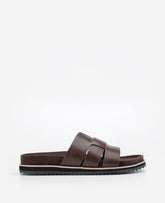 REACTION - Calen Dress Sandal | Kenneth Cole BROWN
