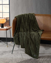 Textured Solid Throw Blanket | Kenneth Cole GREEN