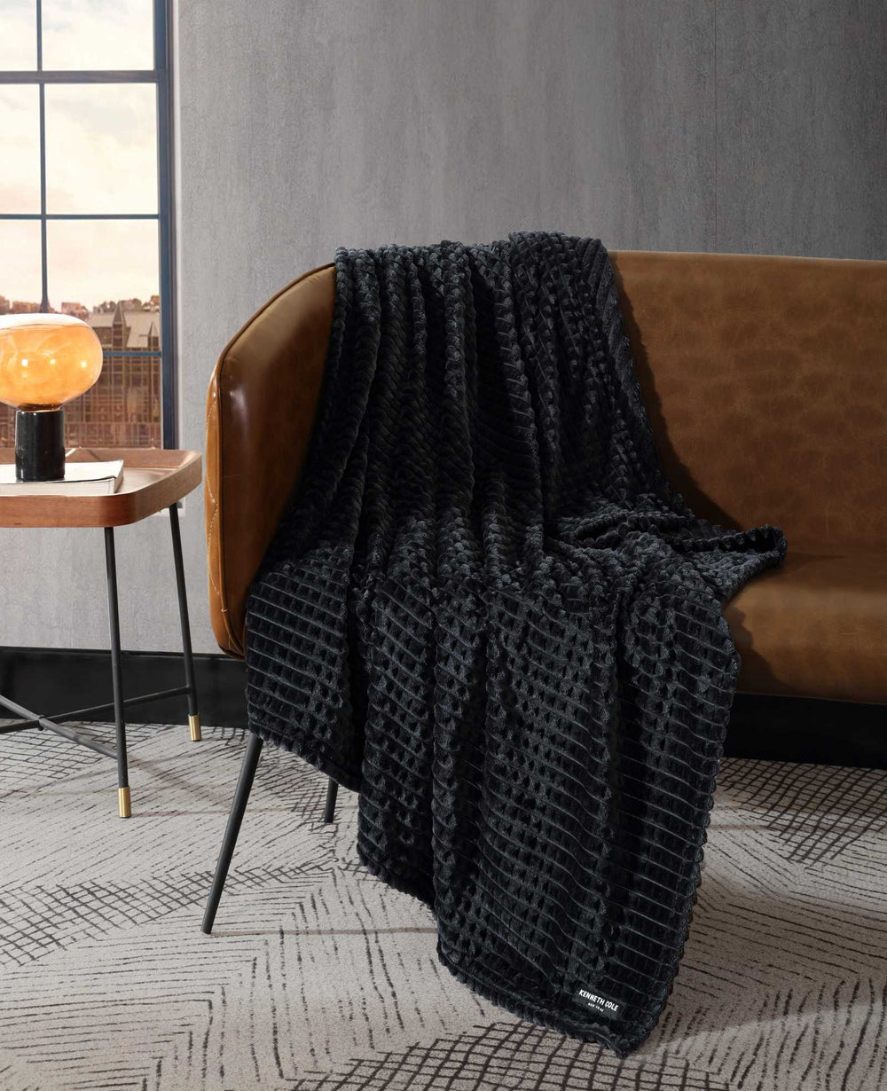 Textured Solid Throw Blanket | Kenneth Cole BLACK