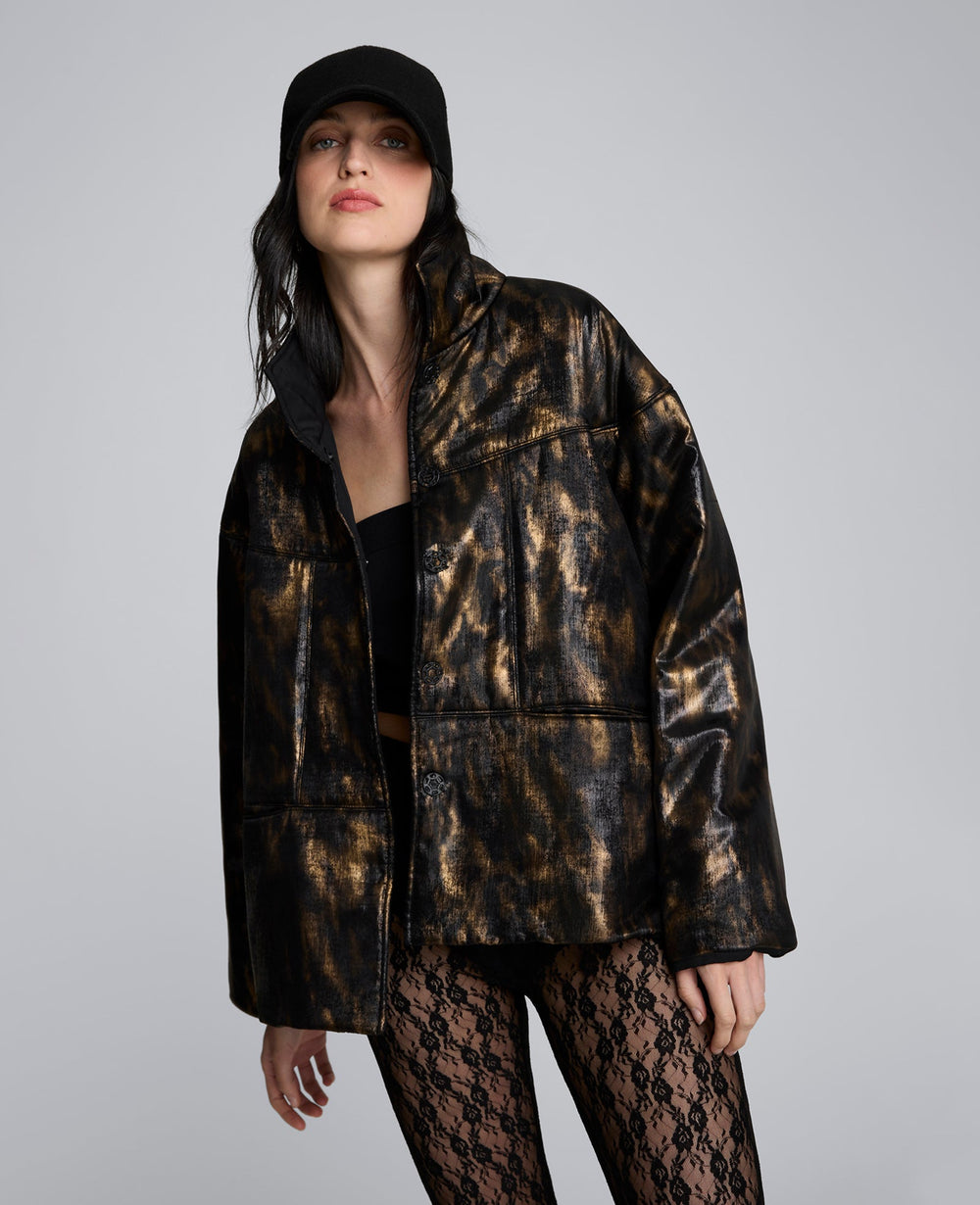 Animal Foiled Satin Lightweight Seamed Puffer Jacket | Kenneth Cole BLACK/MARSH BROWN