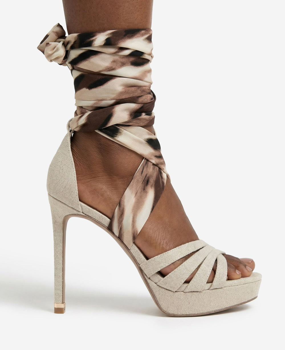Nikkii Printed Fabric Wrap Around Platform Heel | Kenneth Cole NATURAL FABRIC