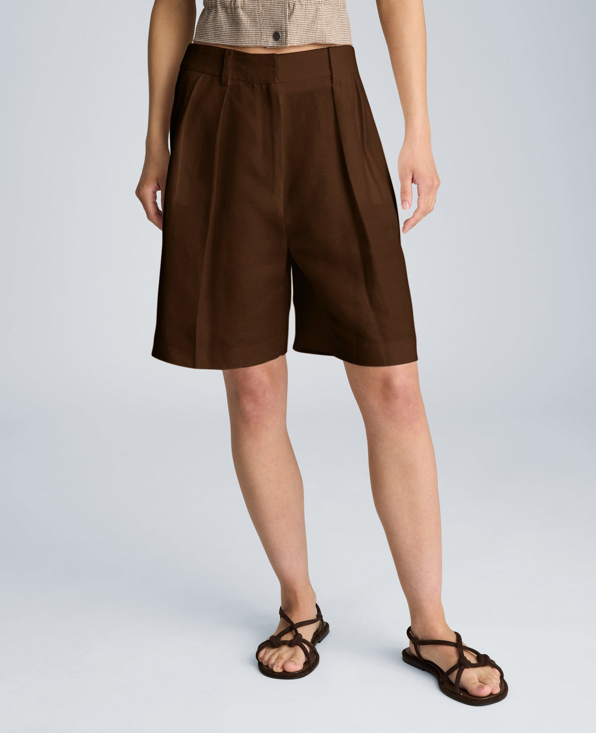 Fly Front High Rise Pleated Bermuda Short | Kenneth Cole BRUNETTE