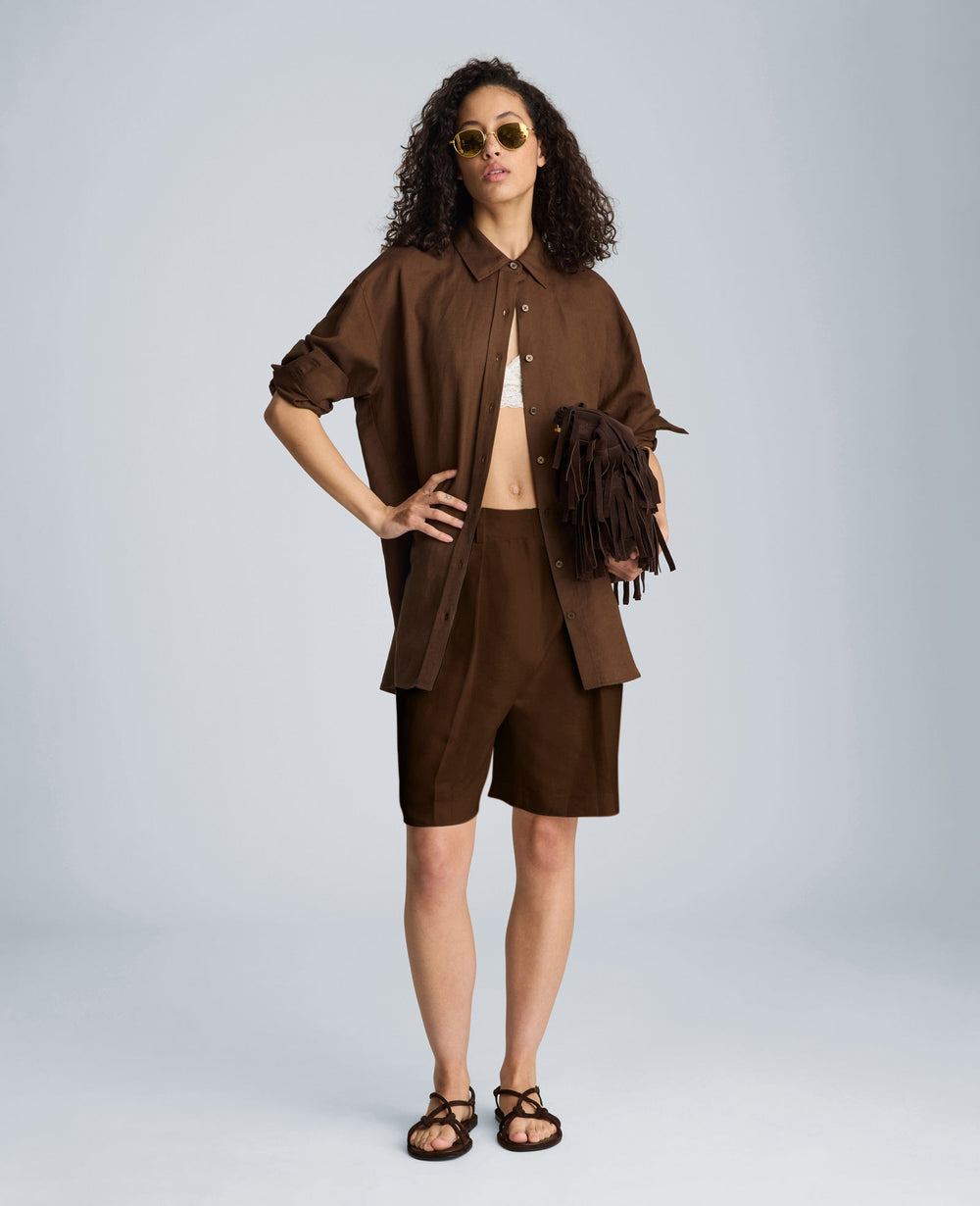 Fly Front High Rise Pleated Bermuda Short | Kenneth Cole BRUNETTE