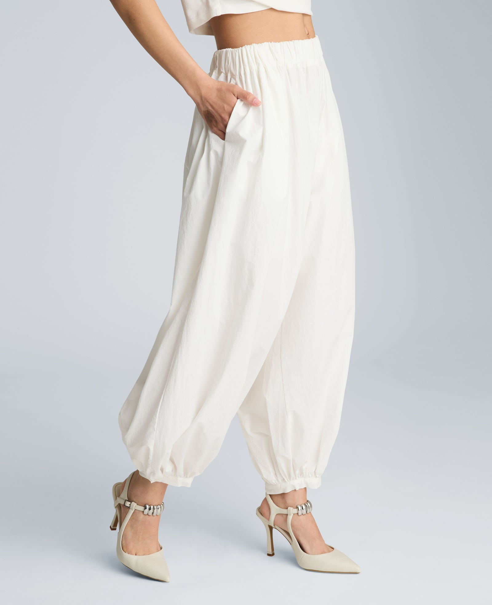 Pull On Bubble Leg Pant | Kenneth Cole PURE WHITE