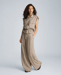 High Rise Fly Front Wide Leg Triple Pleat Pant | Kenneth Cole BRUNETTE/PUR WHT