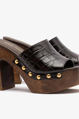 Larroudé x Kenneth Cole: Mule Dark Oak Croco Leather | Kenneth Cole CROCO