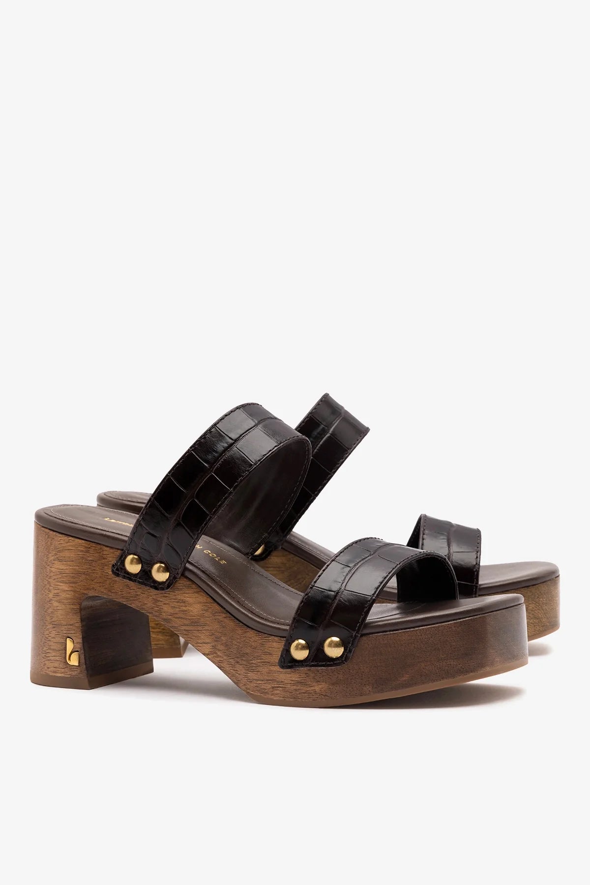 Larroudé x Kenneth Cole: Sandal Dark Oak Croco Leather | Kenneth Cole CROCO