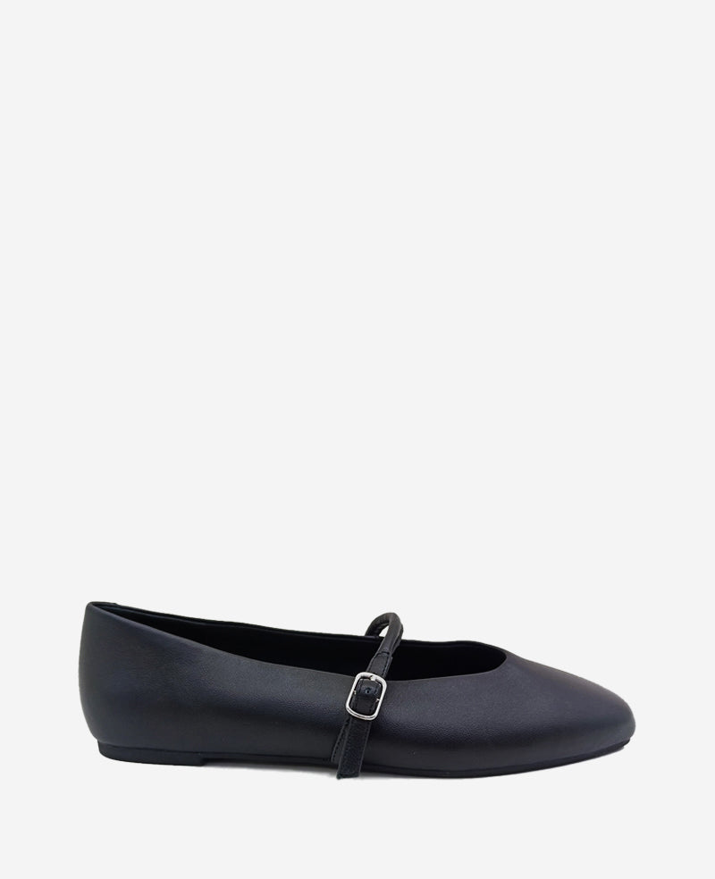 Shop Magnolia Leather Ballet Flat in Black | Kenneth Cole | Kenneth Cole BLACK LEATHER