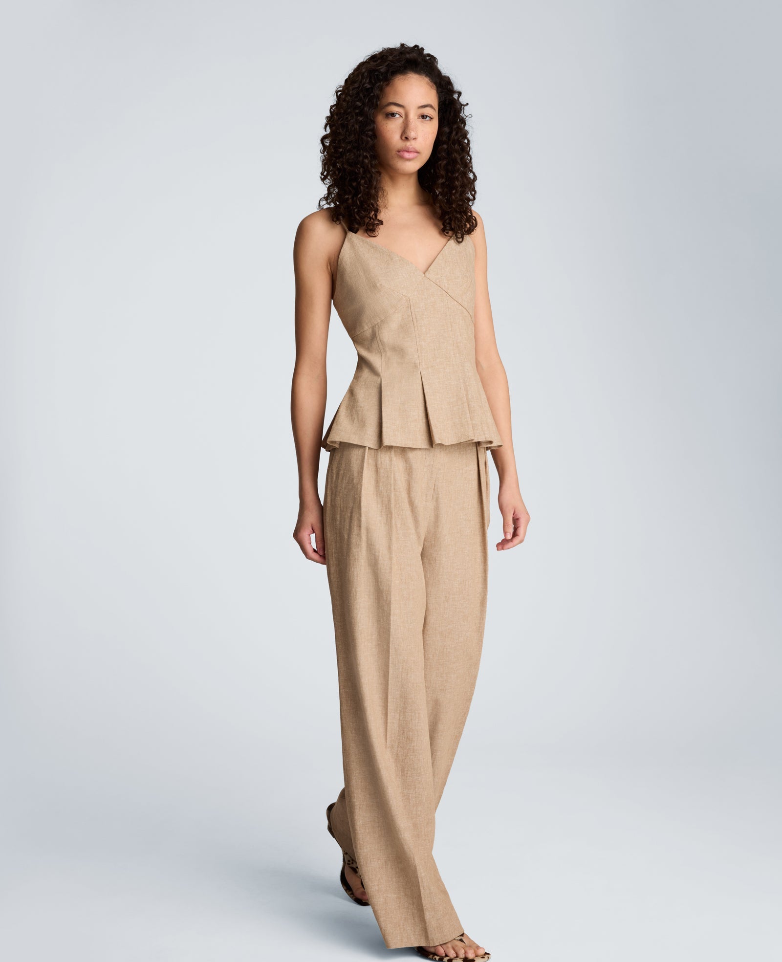 Linen Fitted Cami with Pleated Body | Kenneth Cole MESA TAUP/MELANGE