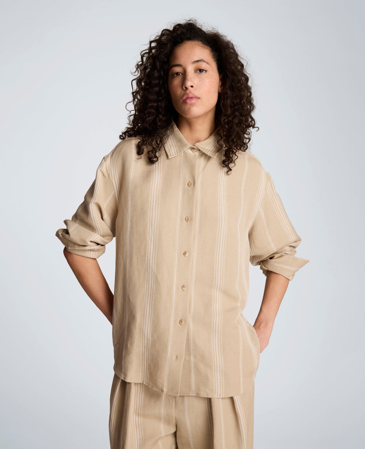 Striped Drop Shoulder Button Front Boyfriend Linen Shirt | Kenneth Cole TIMELESS TAUPE/PURE WHITE