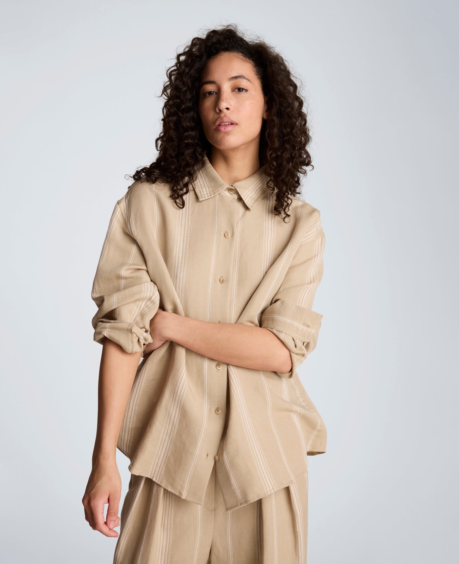Striped Drop Shoulder Button Front Boyfriend Linen Shirt | Kenneth Cole TIMELESS TAUPE/PURE WHITE