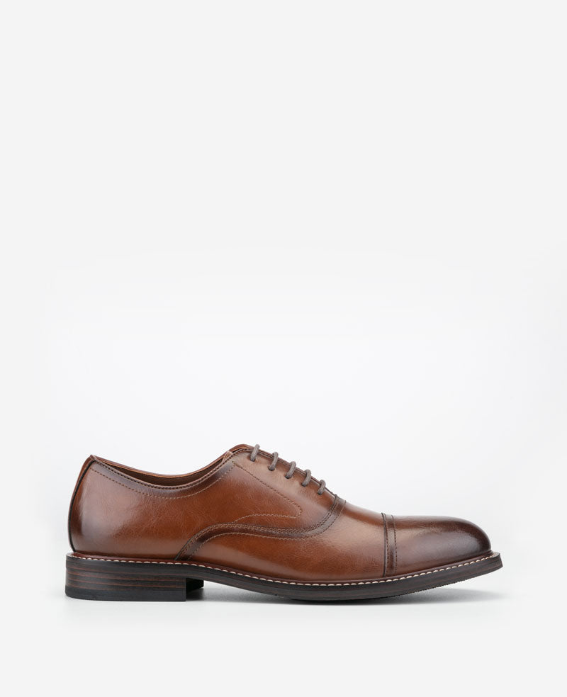 REACTION - Lawstin Cap Toe Oxford Shoes for Men, Tan | KC | Kenneth Cole TAN