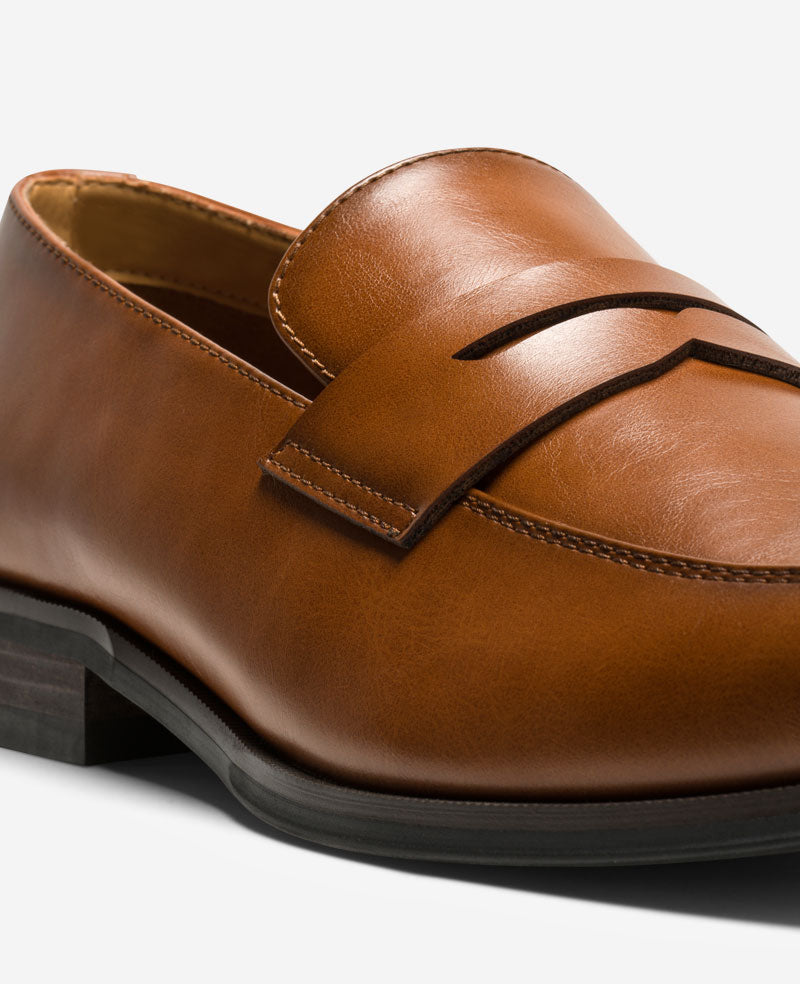 REACTION - Moore Penny Loafer | Kenneth Cole COGNAC