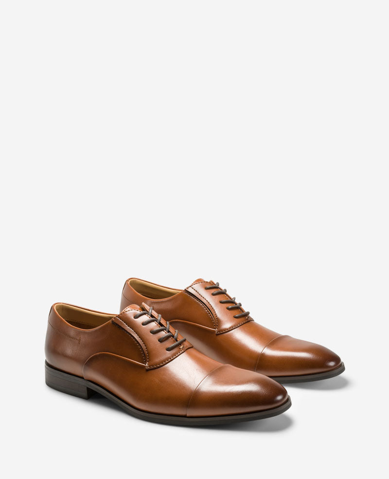 Shop REACTION Heath Cap Toe Oxford – Cognac Men | KC | Kenneth Cole COGNAC