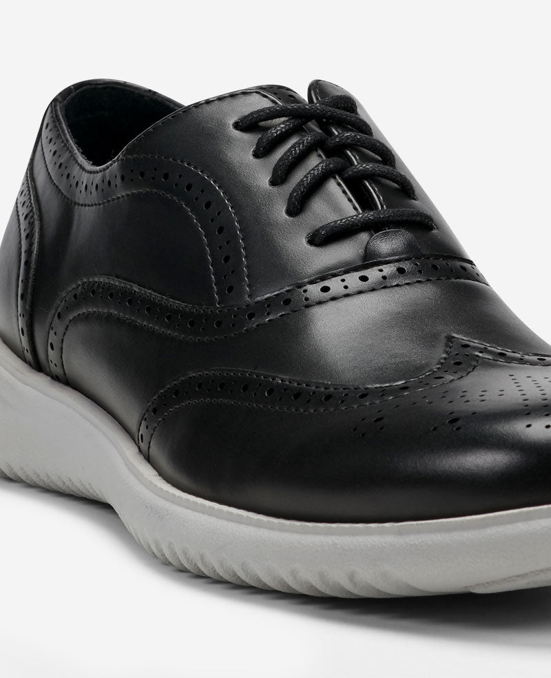 REACTION - Nio Wing Lace Up Shoes for Men, Black | KC | Kenneth Cole BLACK