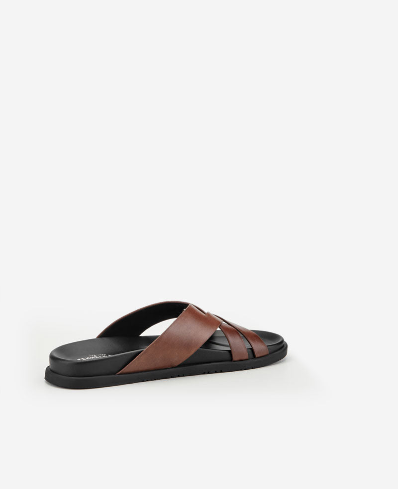 Wooper Leather Sandal | Kenneth Cole COGNAC LEATHER