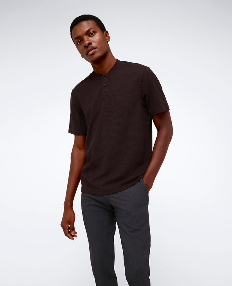 Dark Brown Band-Collar Henley – Breathable & Stretch | KC | Kenneth Cole DARK BROWN