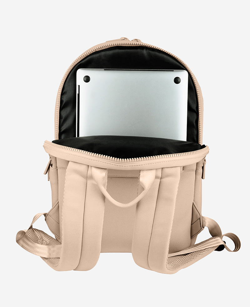 Logan Classic Backpack | Kenneth Cole LIGHT TAUPE