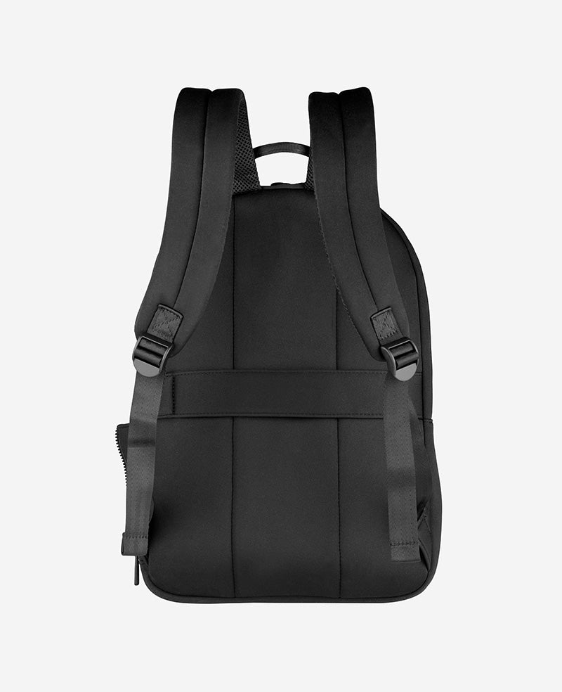 Logan Classic Backpack | Kenneth Cole BLACK