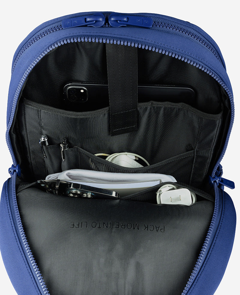 Logan Classic Backpack | Kenneth Cole BLUEBERRY