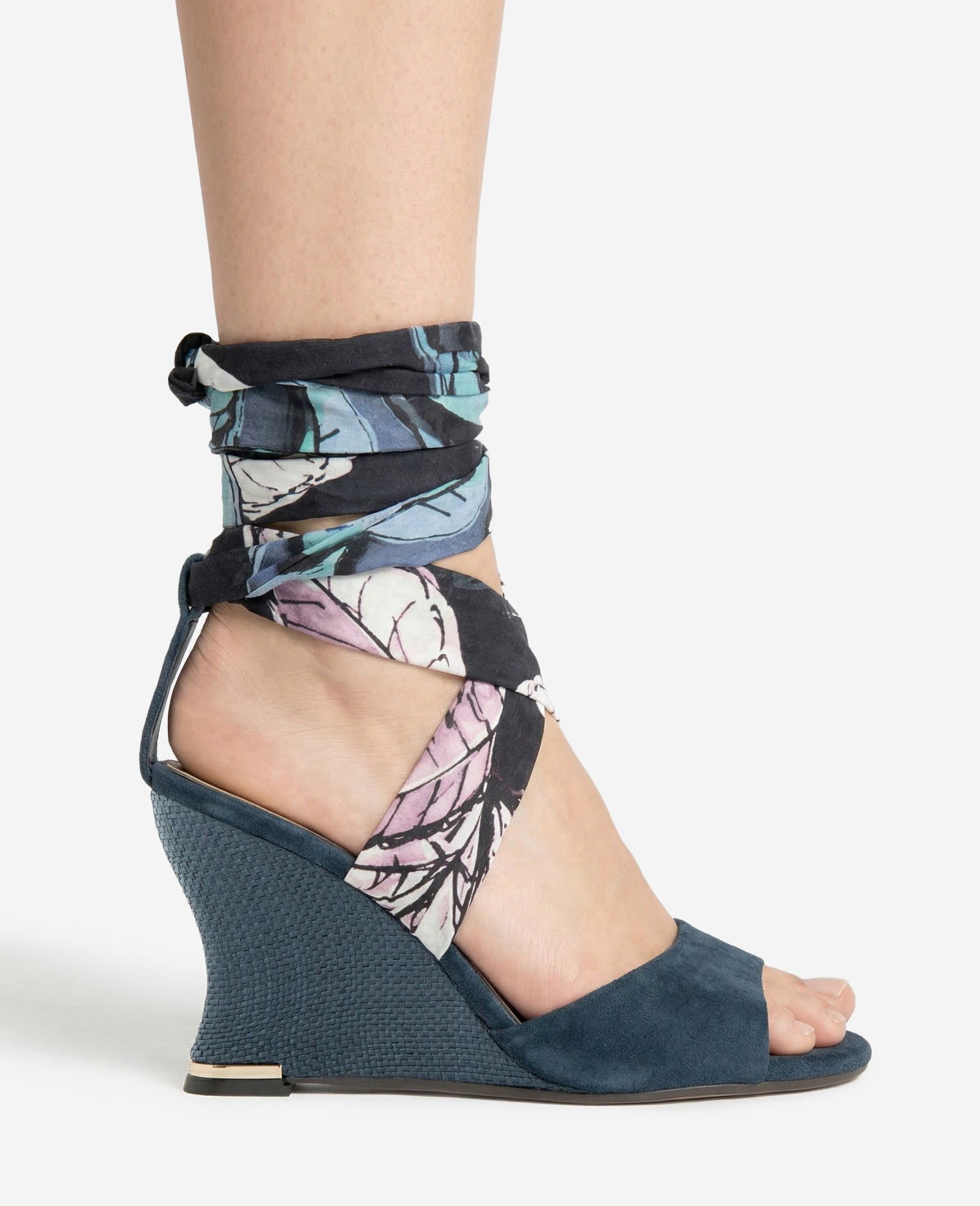Fabia Printed Fabric Wrap Around Suede & Raffia Wedge | Kenneth Cole NAVY SUEDE