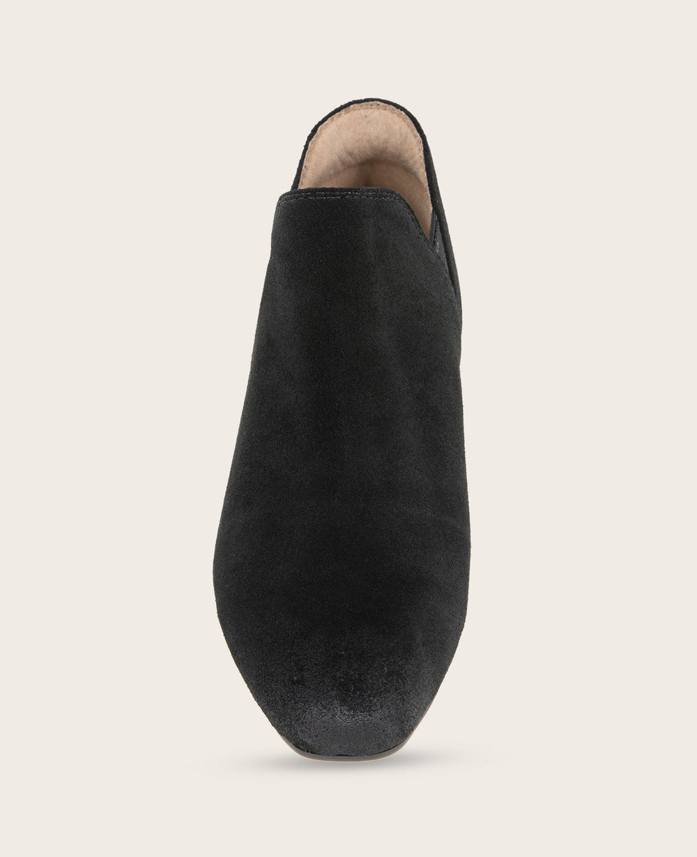 GENTLE SOULS - Fran Suede Bootie | Kenneth Cole BLACK SUEDE