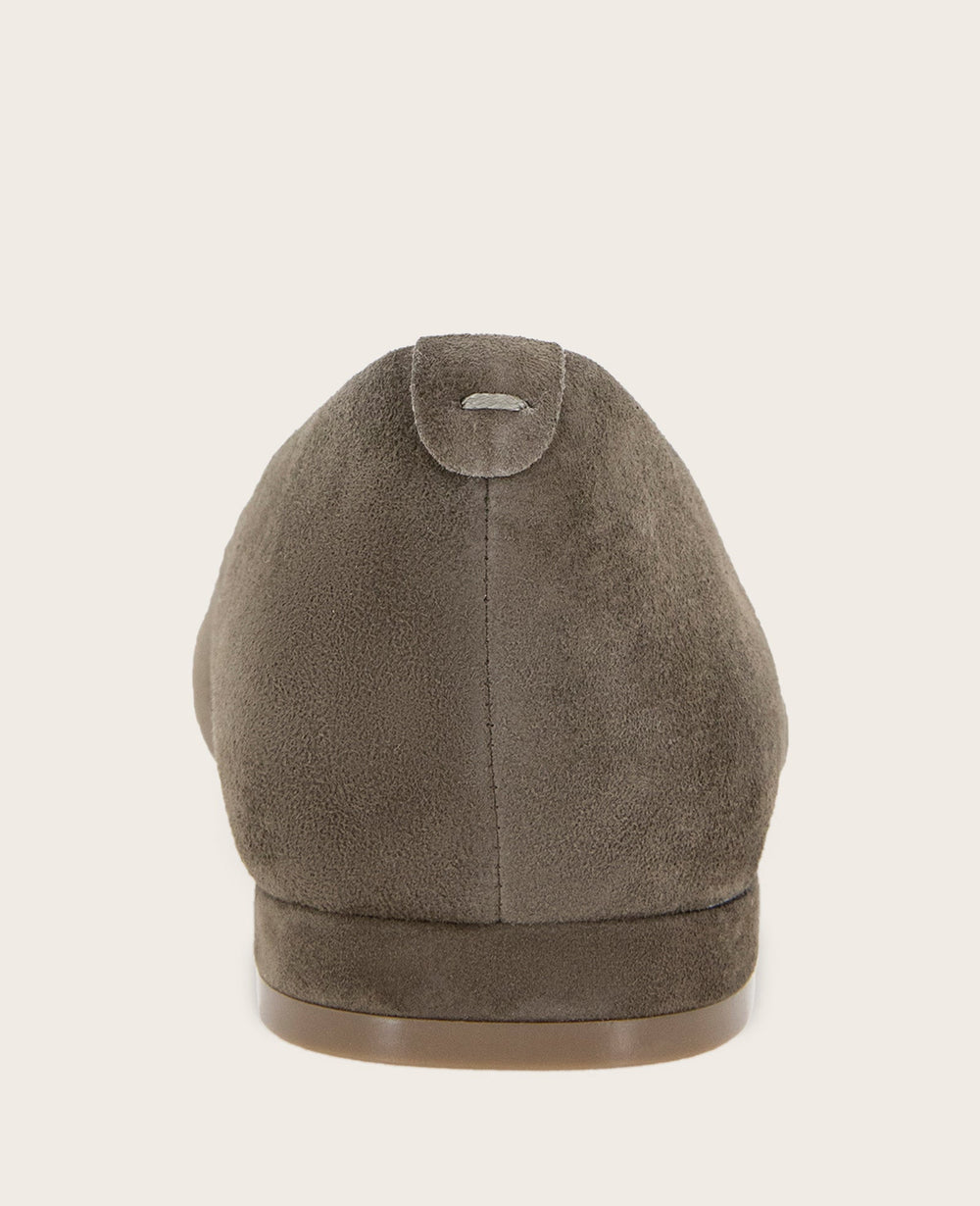 Hanette Suede Flat Shiitake | Gentle Souls by Kenneth Cole | Kenneth Cole SHITAKE SUEDE