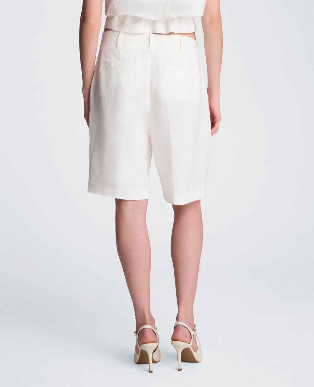 Fly Front High Rise Pleated Short Bermuda Refined Linen Short | Kenneth Cole PURE WHITE