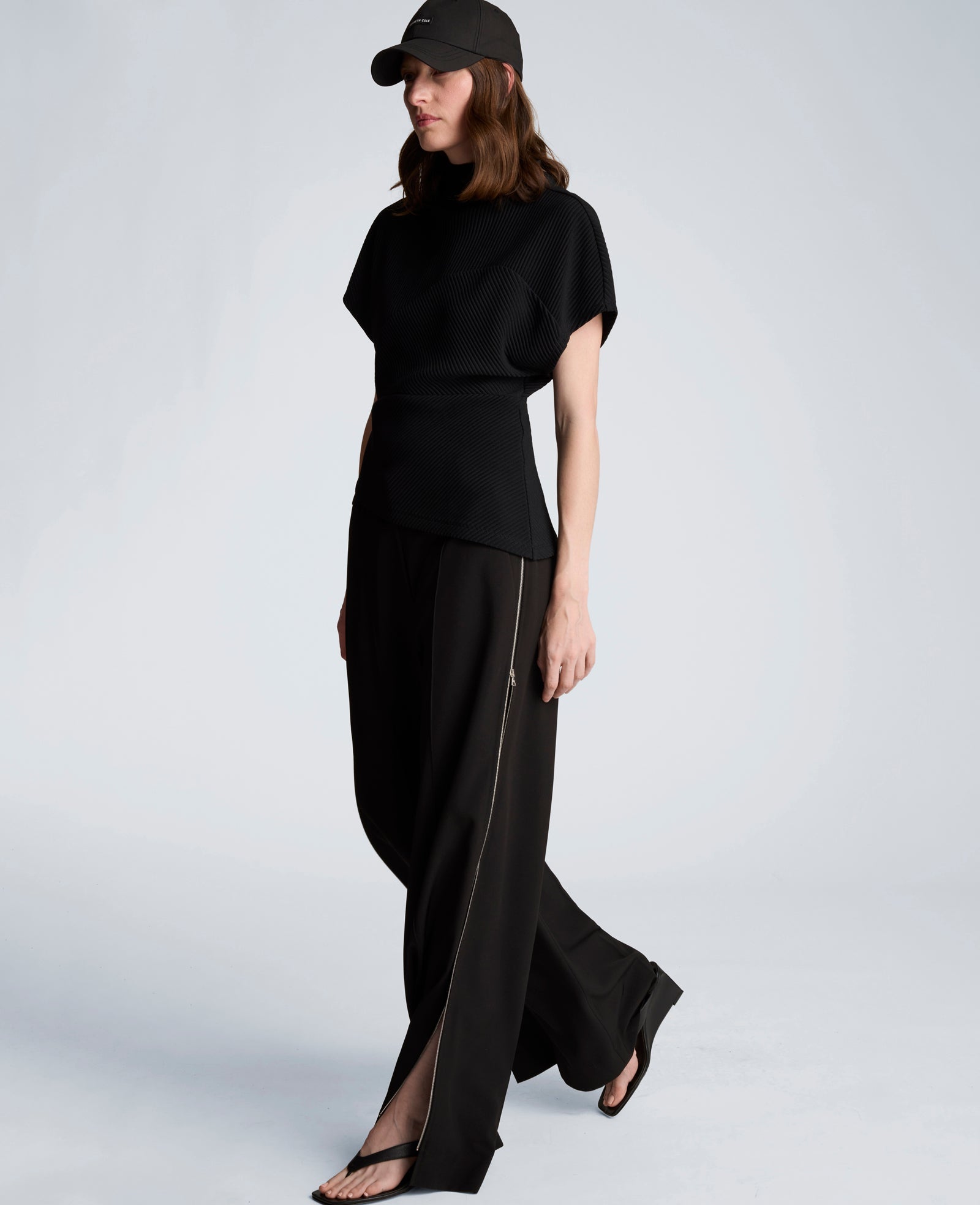 Fly Front High Rise Wide Leg Zipper Pintuck Pant | Kenneth Cole BLACK