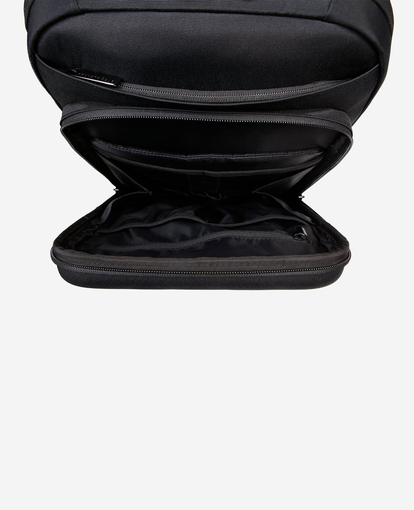 Venturer Backpack | Kenneth Cole BLACK