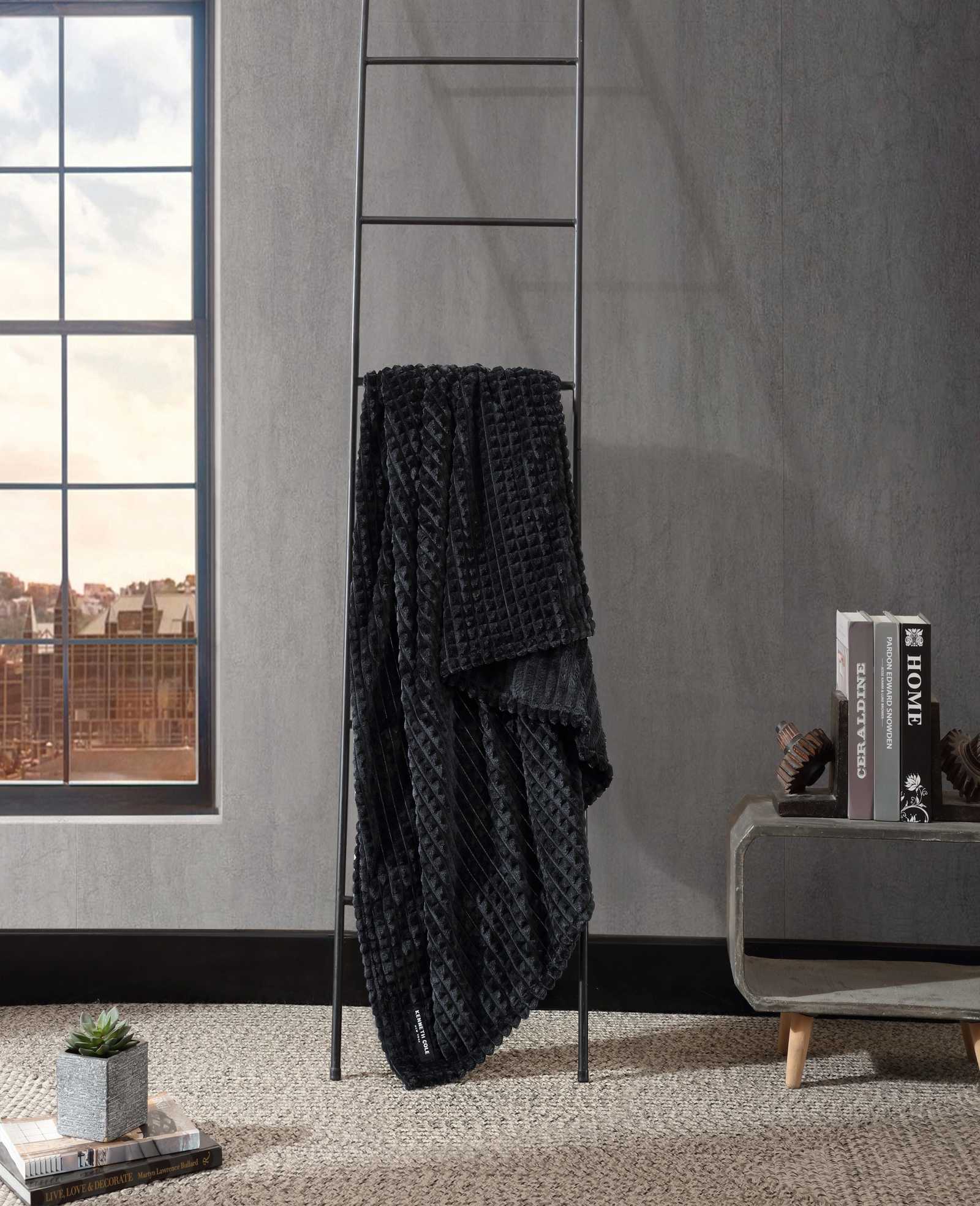 Textured Solid Throw Blanket | Kenneth Cole BLACK