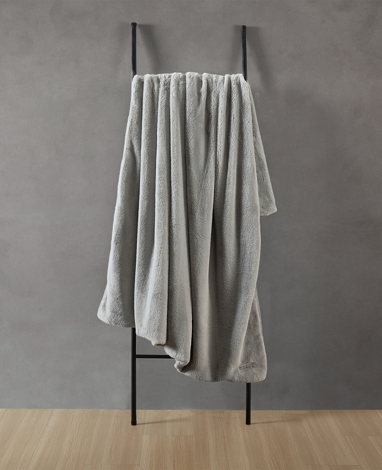Faux Fur Solid Throw Blanket | Kenneth Cole GREY