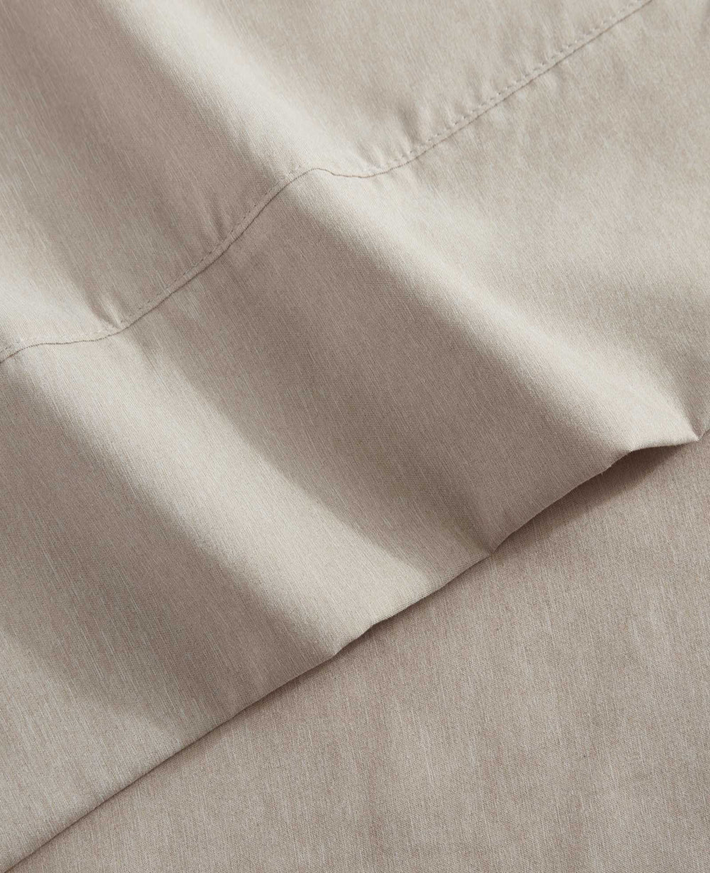 Solid Cationic Sheet Set | Kenneth Cole BEIGE